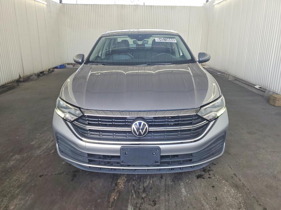 Photo 5 from auction – 2024 VOLKSWAGEN JETTA with VIN 3VWEM7BU8RM040126