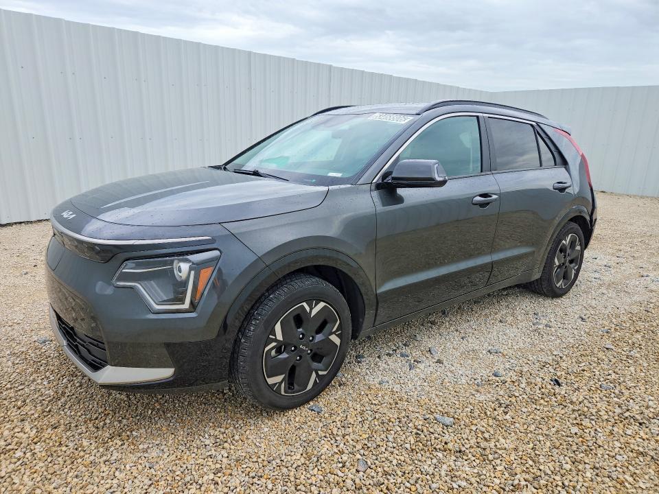 KIA NIRO 2024 with VIN KNDCR3L1XR5094476 - Photo from auction