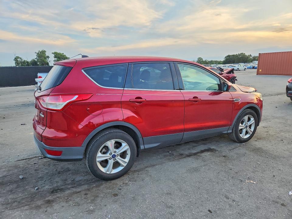 Photo 3 from auction – 2014 FORD ESCAPE with VIN 1FMCU0GXXEUE21269