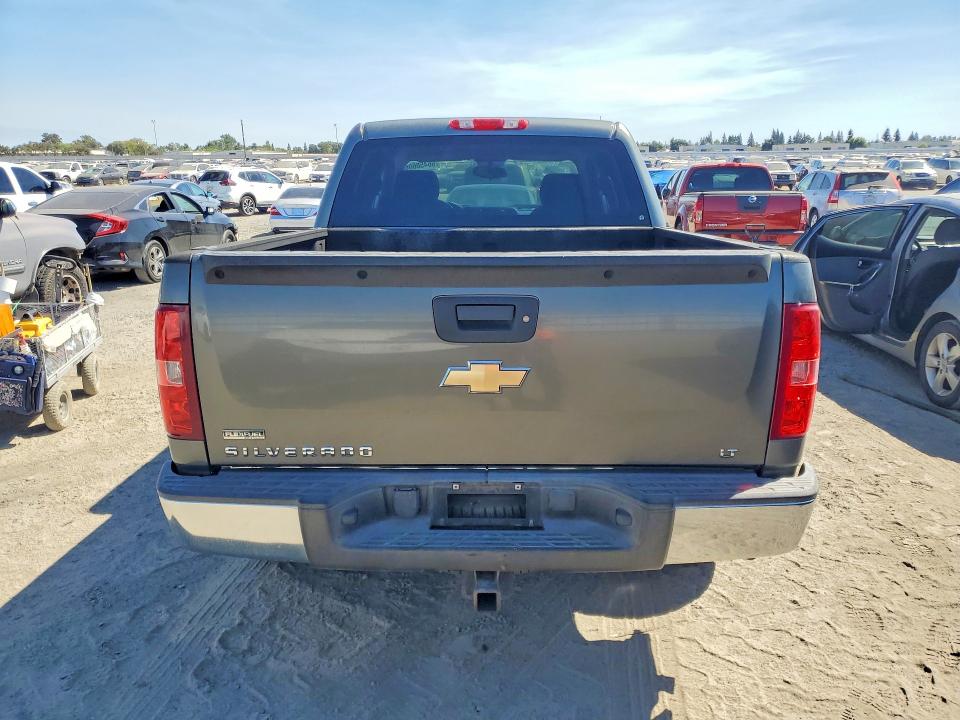 Photo 6 from auction – 2011 CHEVROLET SILVERADO with VIN 3GCPKSE3XBG239545