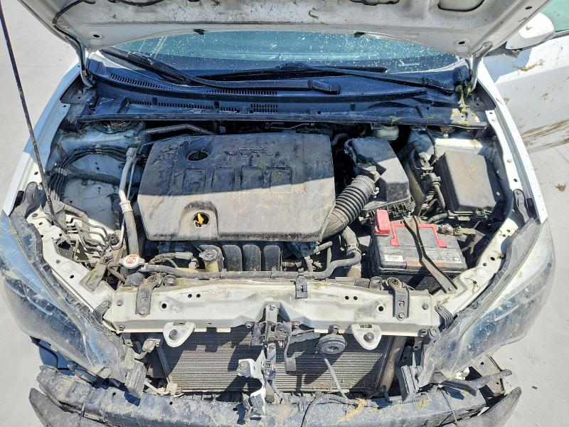 Photo 11 from auction – 2018 TOYOTA COROLLA with VIN 2T1BURHE0JC025859