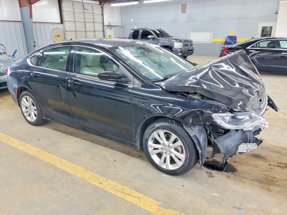 Photo 4 from auction – 2016 CHRYSLER 200 with VIN 1C3CCCAB9GN191621