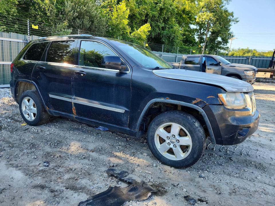 Photo 4 from auction – 2011 JEEP GRAND CHEROKEE with VIN 1J4RR4GG4BC596569