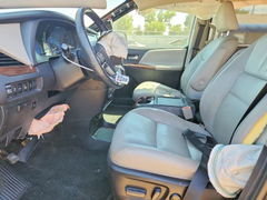 Photo 7 from auction – 2017 TOYOTA SIENNA with VIN 5TDYZ3DC6HS862422