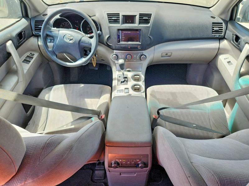 Photo 8 from auction – 2012 TOYOTA HIGHLANDER with VIN 5TDZA3EH9CS020933