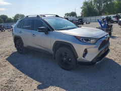 Photo 4 from auction – 2019 TOYOTA RAV4 with VIN 2T3EWRFV1KW033115