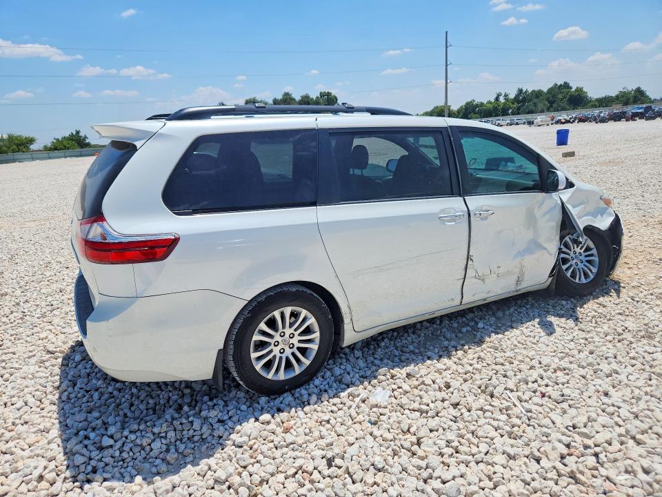Photo 3 from auction – 2016 TOYOTA SIENNA with VIN 5TDYK3DC0GS701647