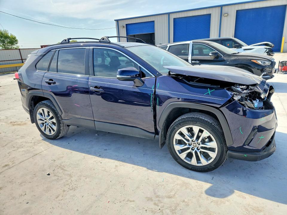 Photo 4 from auction – 2024 TOYOTA RAV4 with VIN 2T3C1RFV1RW307395