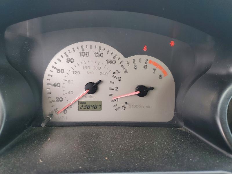 Photo 9 from auction – 2001 MITSUBISHI ECLIPSE with VIN 4A3AC54HX1E107258