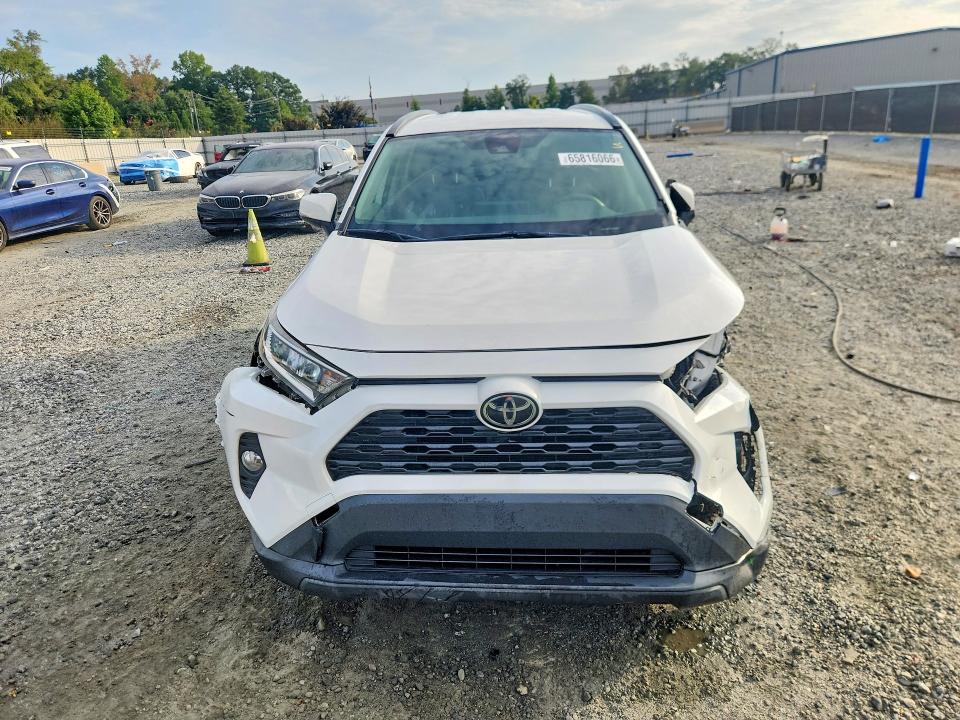 Photo 5 from auction – 2020 TOYOTA RAV4 with VIN JTMW1RFV2LD059062