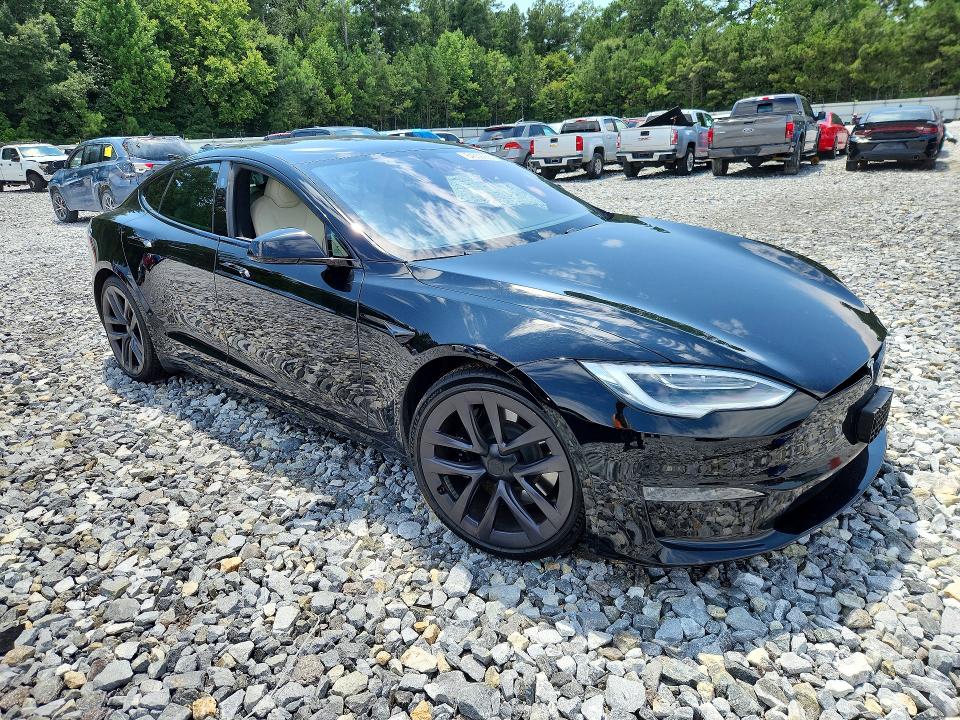 Photo 4 from auction – 2021 TESLA MODEL S with VIN 5YJSA1E69MF442940