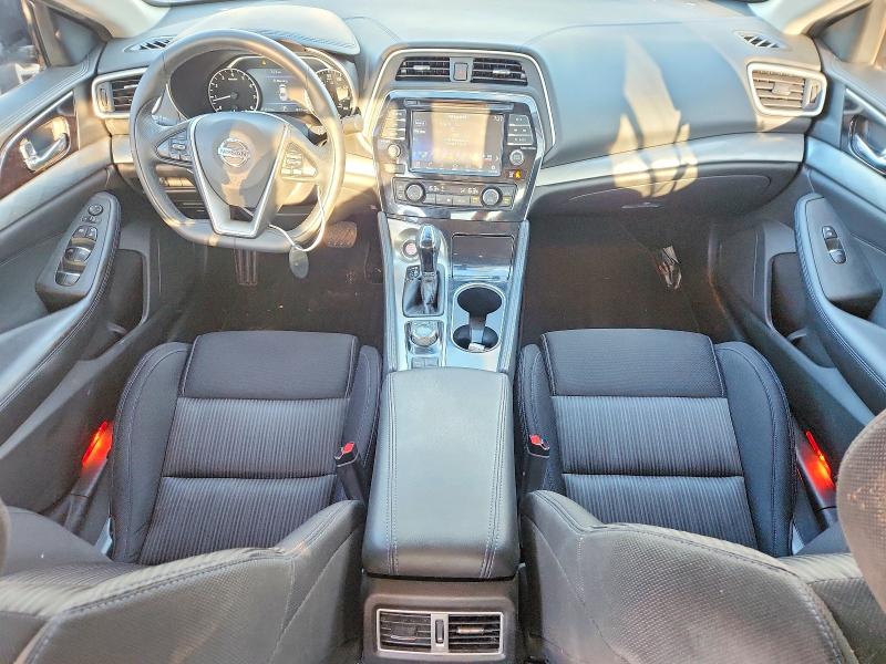 Photo 8 from auction – 2018 NISSAN MAXIMA with VIN 1N4AA6AP7JC402541