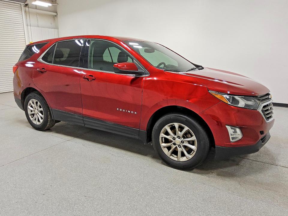 Photo 4 from auction – 2018 CHEVROLET EQUINOX with VIN 3GNAXJEV1JS568785