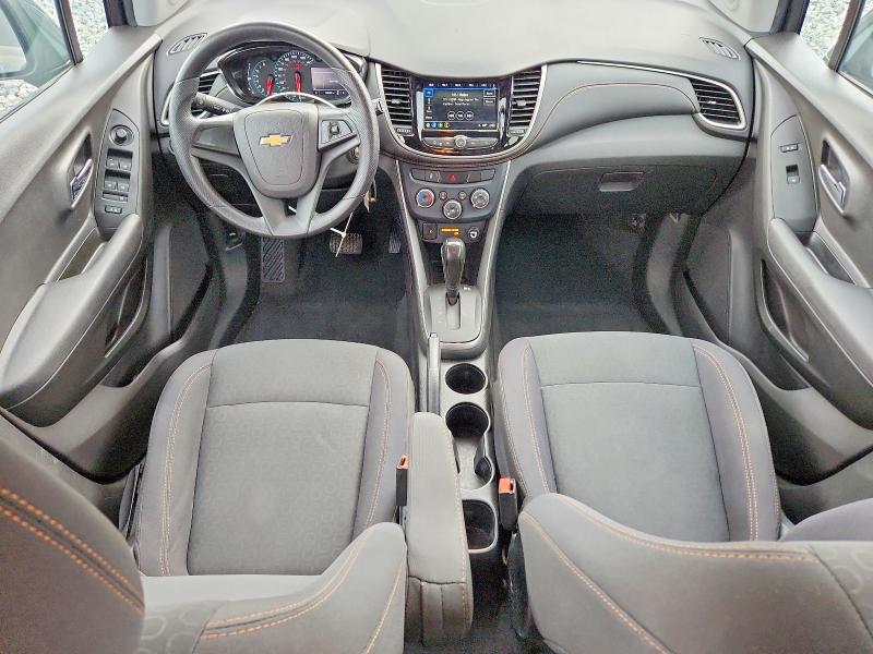 Photo 8 from auction – 2019 CHEVROLET TRAX with VIN 3GNCJKSB6KL108933