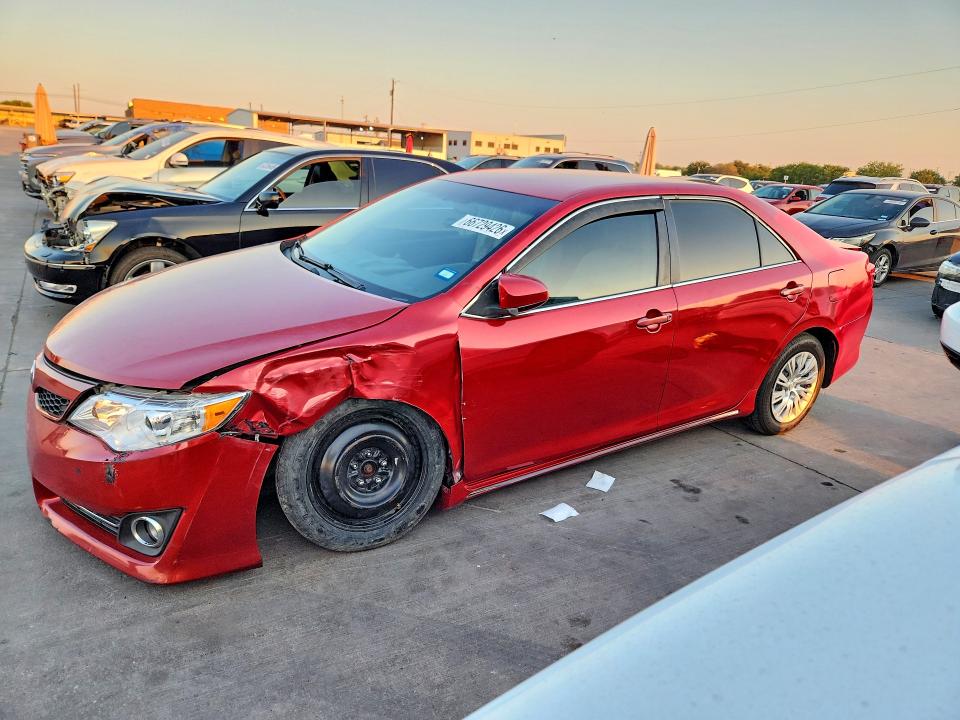 2014 TOYOTA CAMRY - Търг №66729426