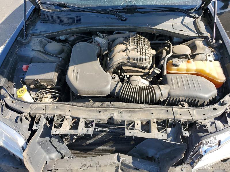 Photo 11 from auction – 2016 CHRYSLER 300 with VIN 2C3CCAAG2GH224323