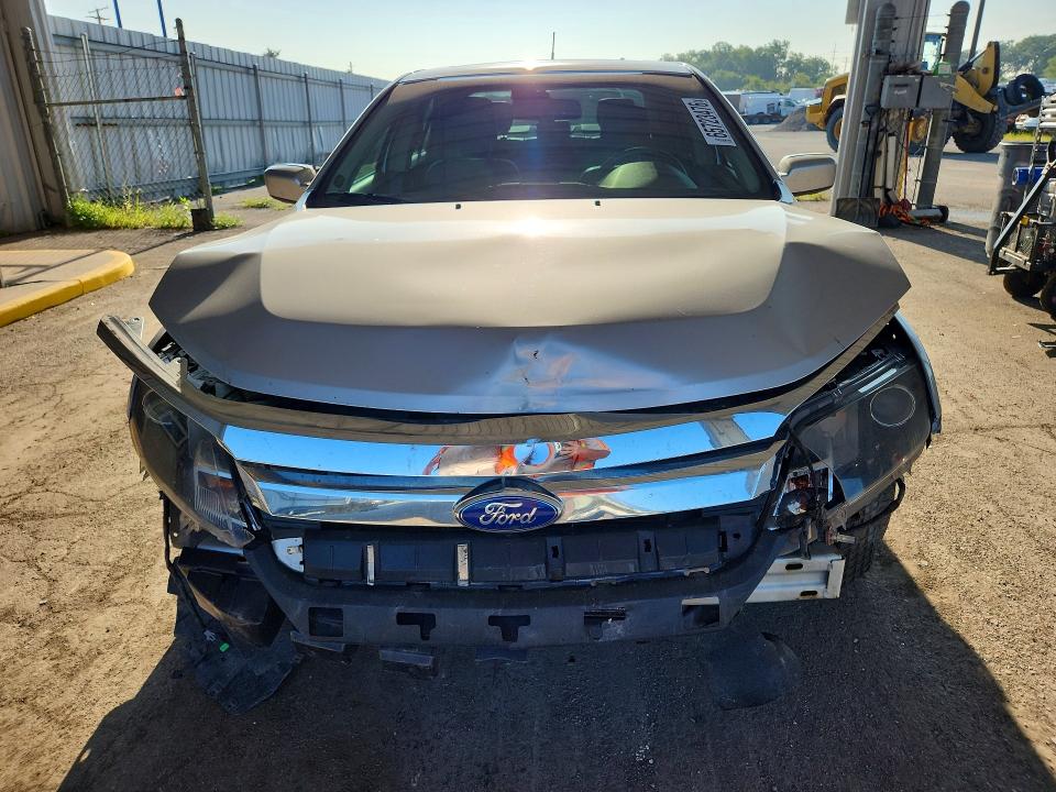 Снимка 5 от търг – 2011 FORD FUSION с VIN 3FAHP0JA6BR273202