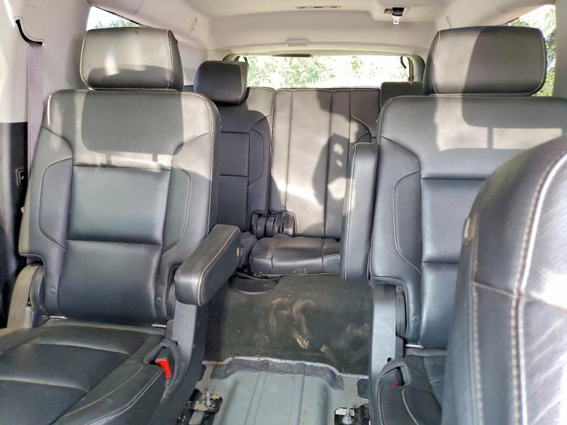 Photo 10 from auction – 2016 CHEVROLET SUBURBAN with VIN 1GNSKJKC6GR115456