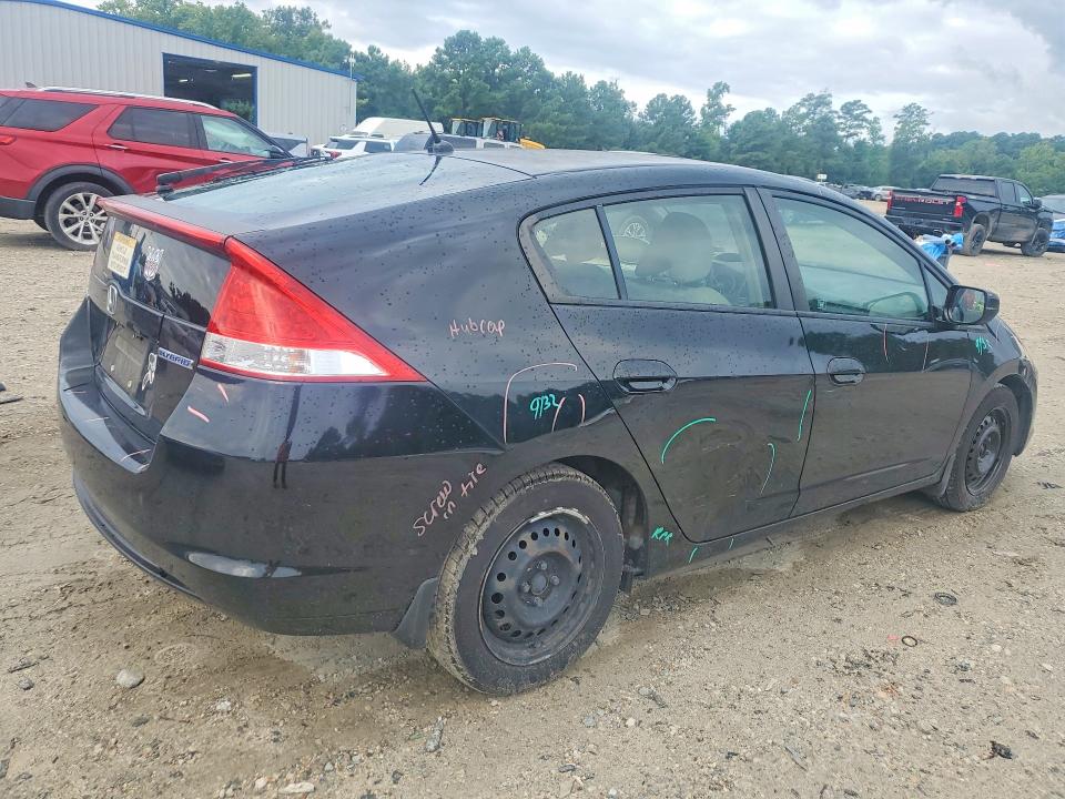 Photo 3 from auction – 2011 HONDA INSIGHT with VIN JHMZE2H5XBS008469