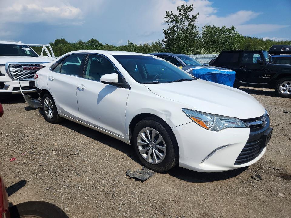 Photo 4 from auction – 2016 TOYOTA CAMRY with VIN 4T4BF1FK8GR523728