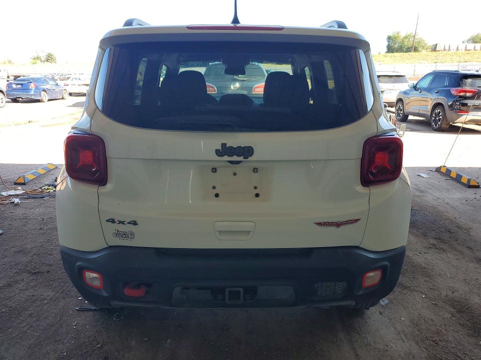 Photo 6 from auction – 2019 JEEP RENEGADE with VIN ZACNJBC1XKPJ99989