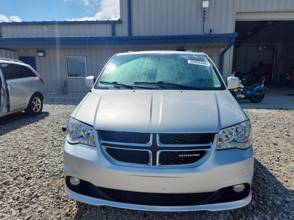 Photo 5 from auction – 2011 DODGE GRAND CARAVAN with VIN 2D4RN5DG6BR664280