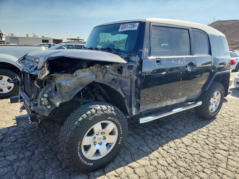 2007 TOYOTA FJ CRUISER - Търг №65917906
