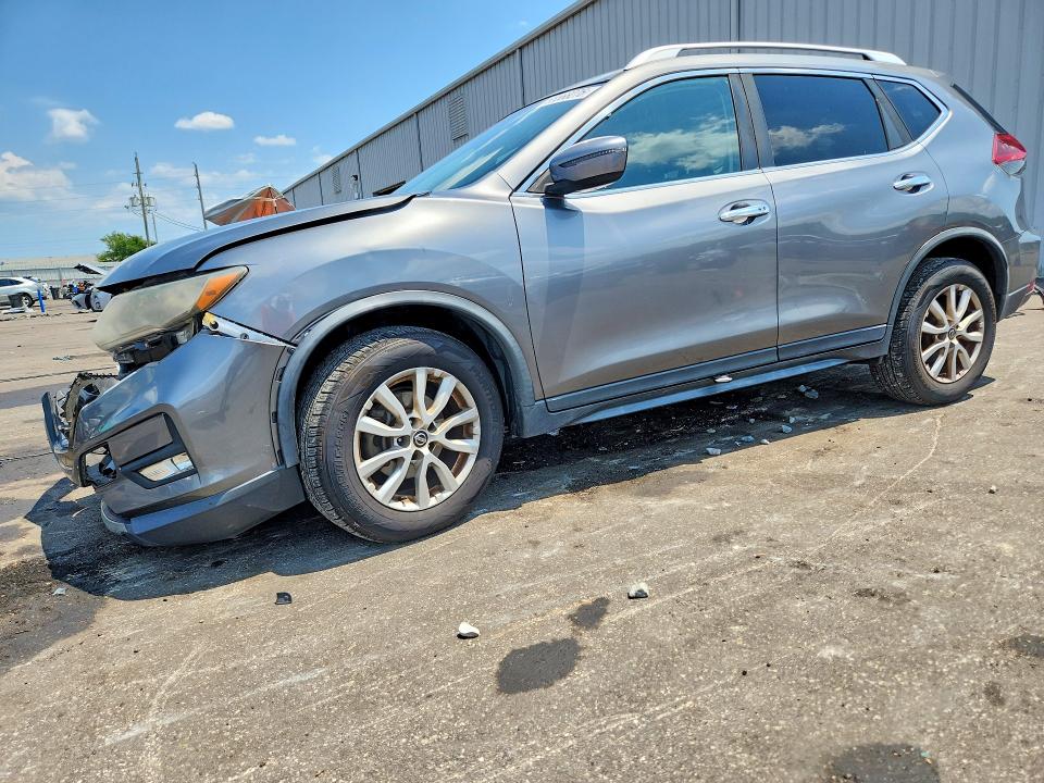 NISSAN ROGUE 2017 with VIN KNMAT2MT5KP532298 - Photo from auction