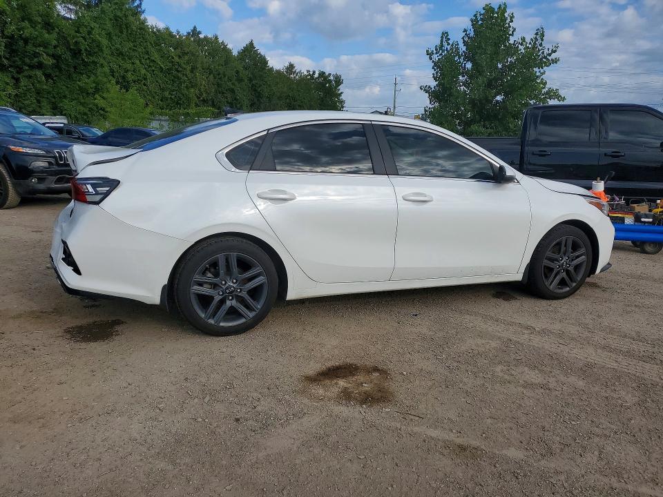 Photo 3 from auction – 2021 KIA FORTE with VIN 3KPF54AD2ME355639