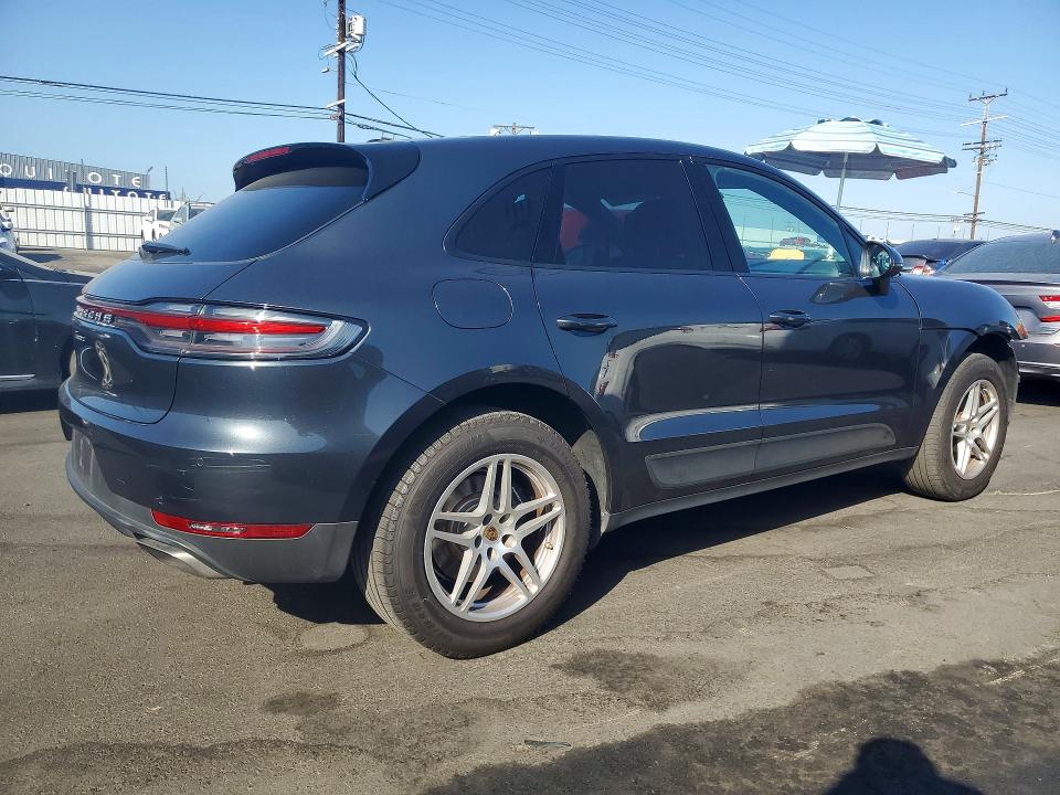 Photo 3 from auction – 2020 PORSCHE MACAN with VIN WP1AA2A51LLB01976