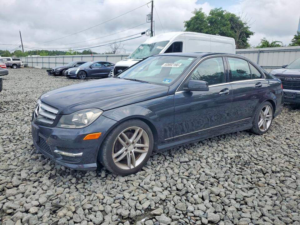 MERCEDES-BENZ C 2012 with VIN WDDGF8BB0CF857176 - Photo from auction