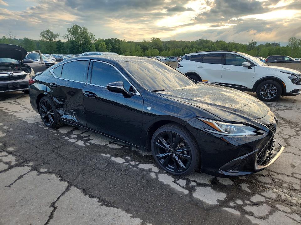 Photo 4 from auction – 2022 LEXUS ES with VIN 58AJZ1B10NU119161