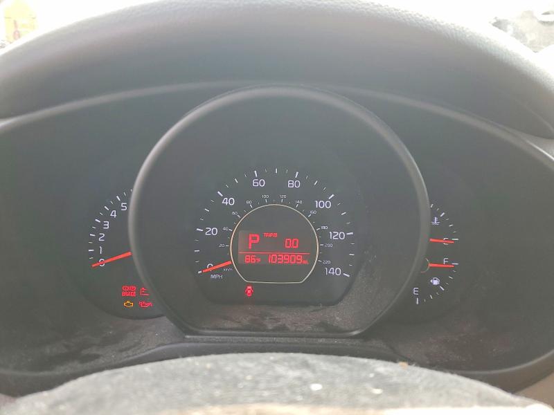 Photo 9 from auction – 2015 KIA SOUL with VIN KNDJP3A55F7144767