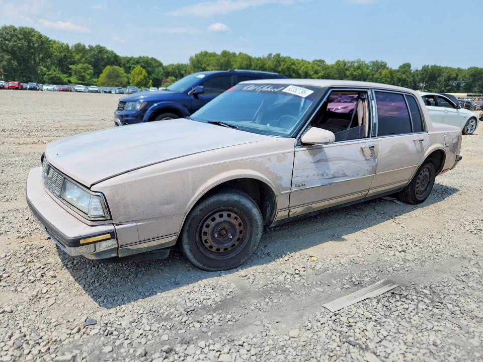 Снимка 1 от търг – 1989 OLDSMOBILE 98 с VIN 1G3CX54CXK1347259