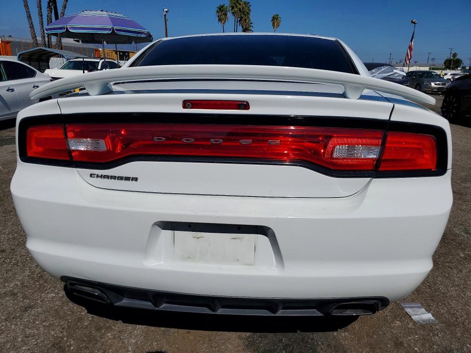 Photo 6 from auction – 2014 DODGE CHARGER with VIN 2C3CDXHG8EH353492