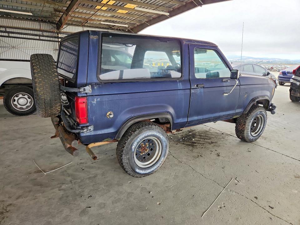 Photo 3 from auction – 1985 FORD BRONCO II with VIN 1FMBU14S1FUC61603