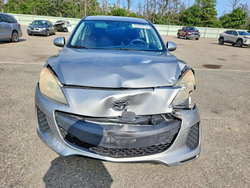Photo 5 from auction – 2013 MAZDA 3 with VIN JM1BL1TF0D1766669