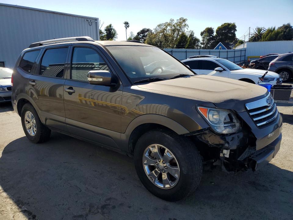 Photo 4 from auction – 2009 KIA BORREGO with VIN KNDJJ741095037708