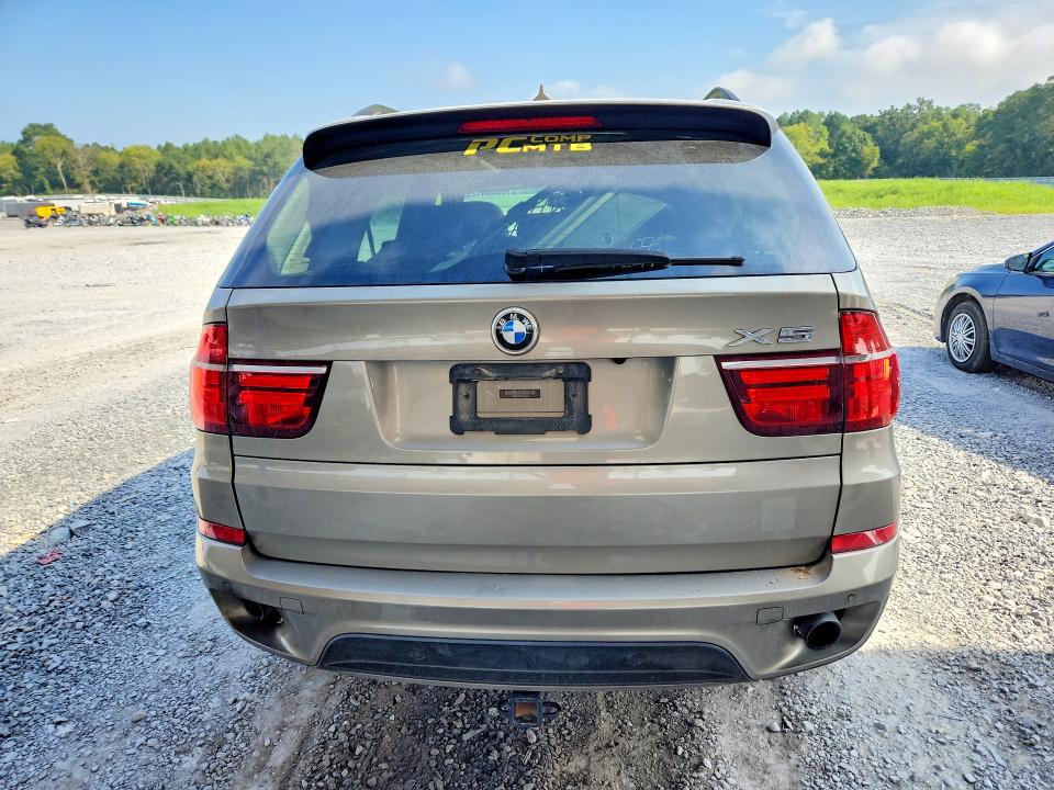 Photo 6 from auction – 2011 BMW X5 with VIN 5UXZW0C50BL661685