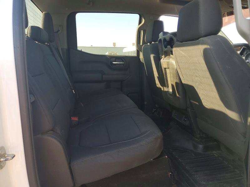 Photo 10 from auction – 2019 CHEVROLET SILVERADO with VIN 3GCPYAEH2KG206186