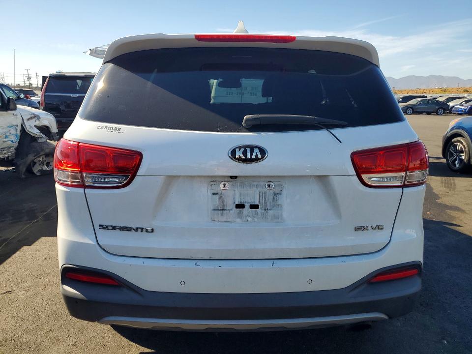Photo 6 from auction – 2018 KIA SORENTO with VIN 5XYPH4A52JG398283