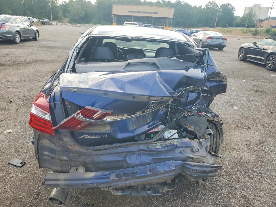 Photo 6 from auction – 2017 HONDA ACCORD with VIN 1HGCR2F55HA216290
