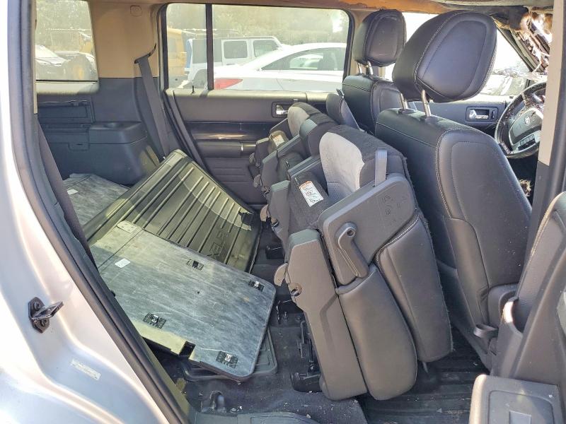 Photo 11 from auction – 2011 FORD FLEX with VIN 2FMHK6DT4BBD09388