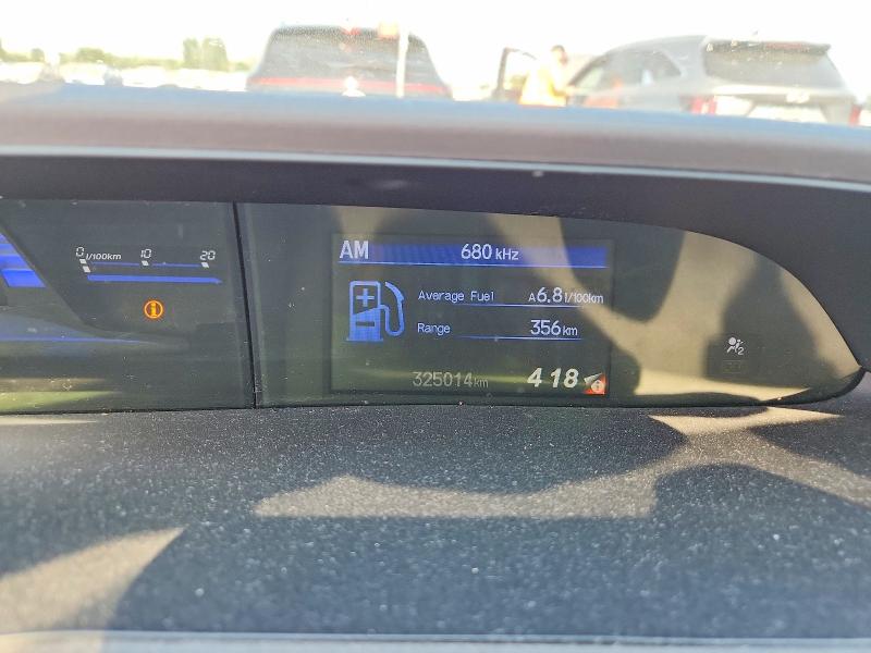 Photo 9 from auction – 2012 HONDA CIVIC with VIN 2HGFB2F43CH025647
