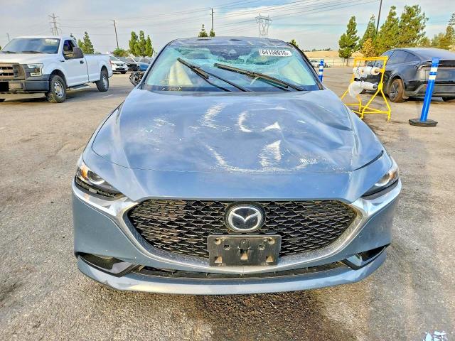 Photo 5 from auction – 2023 MAZDA 3 with VIN 3MZBPACM6PM377431