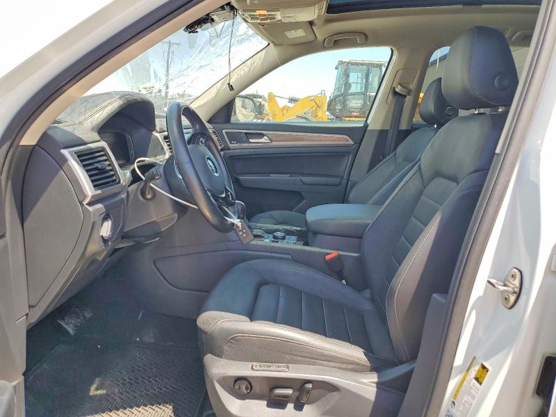 Photo 7 from auction – 2019 VOLKSWAGEN ATLAS with VIN 1V2NR2CA2KC552000