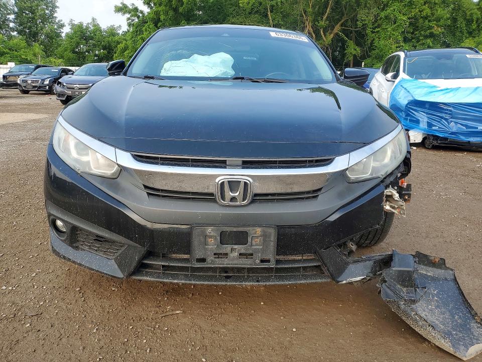 Photo 5 from auction – 2016 HONDA CIVIC with VIN 2HGFC1F44GH105522