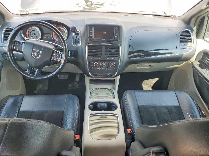 Photo 8 from auction – 2017 DODGE GRAND CARAVAN with VIN 2C4RDGCG1HR842585