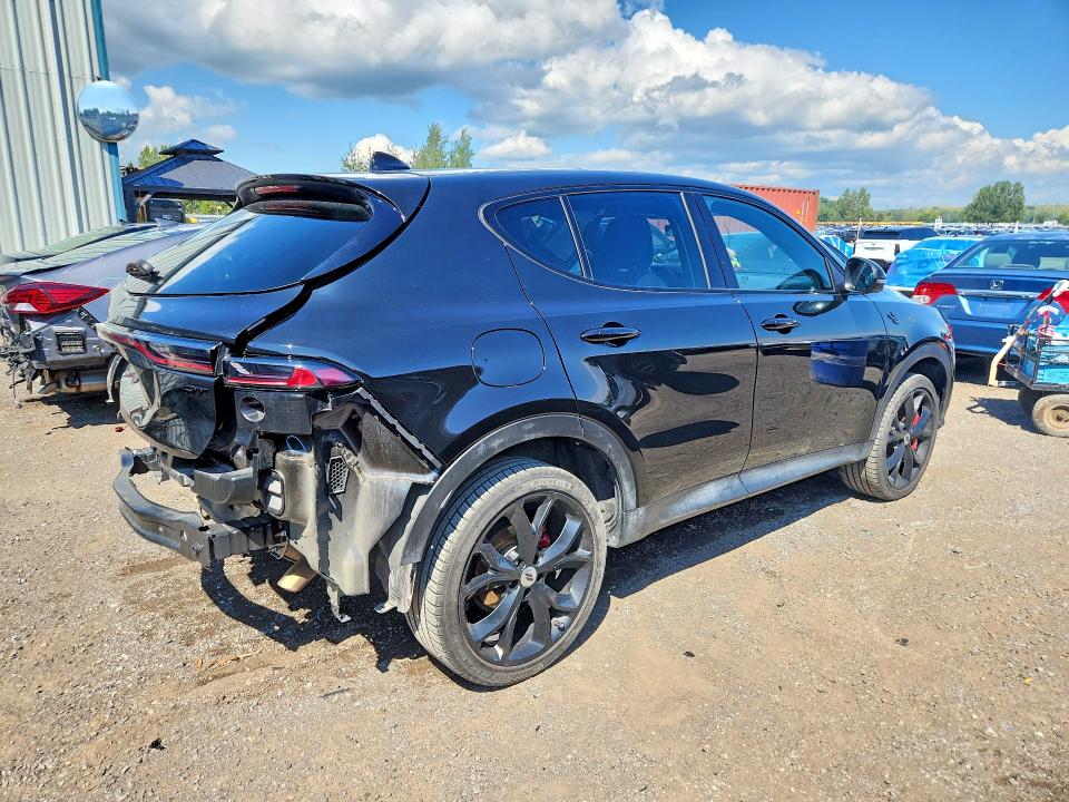 Photo 3 from auction – 2023 DODGE HORNET with VIN ZACNDFBN2P3A08411