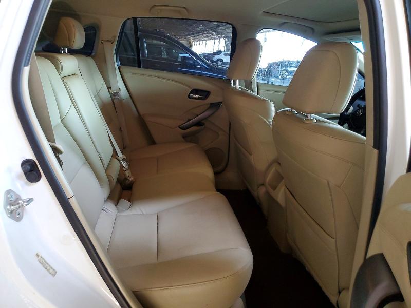 Photo 10 from auction – 2015 ACURA RDX with VIN 5J8TB4H37FL017724